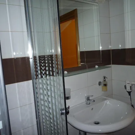 Grgic krevet i doručak *